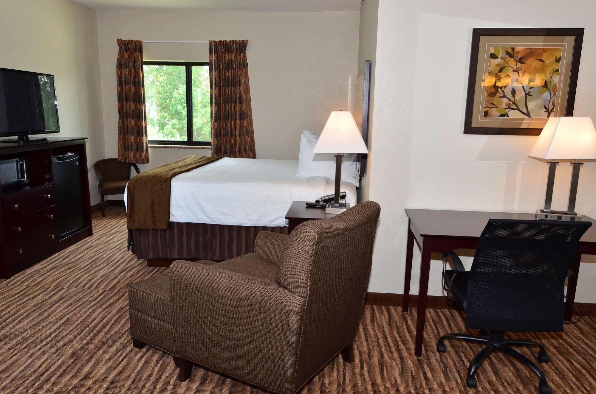 Cobblestone Inn & Suites - Clarion Ngoại thất bức ảnh