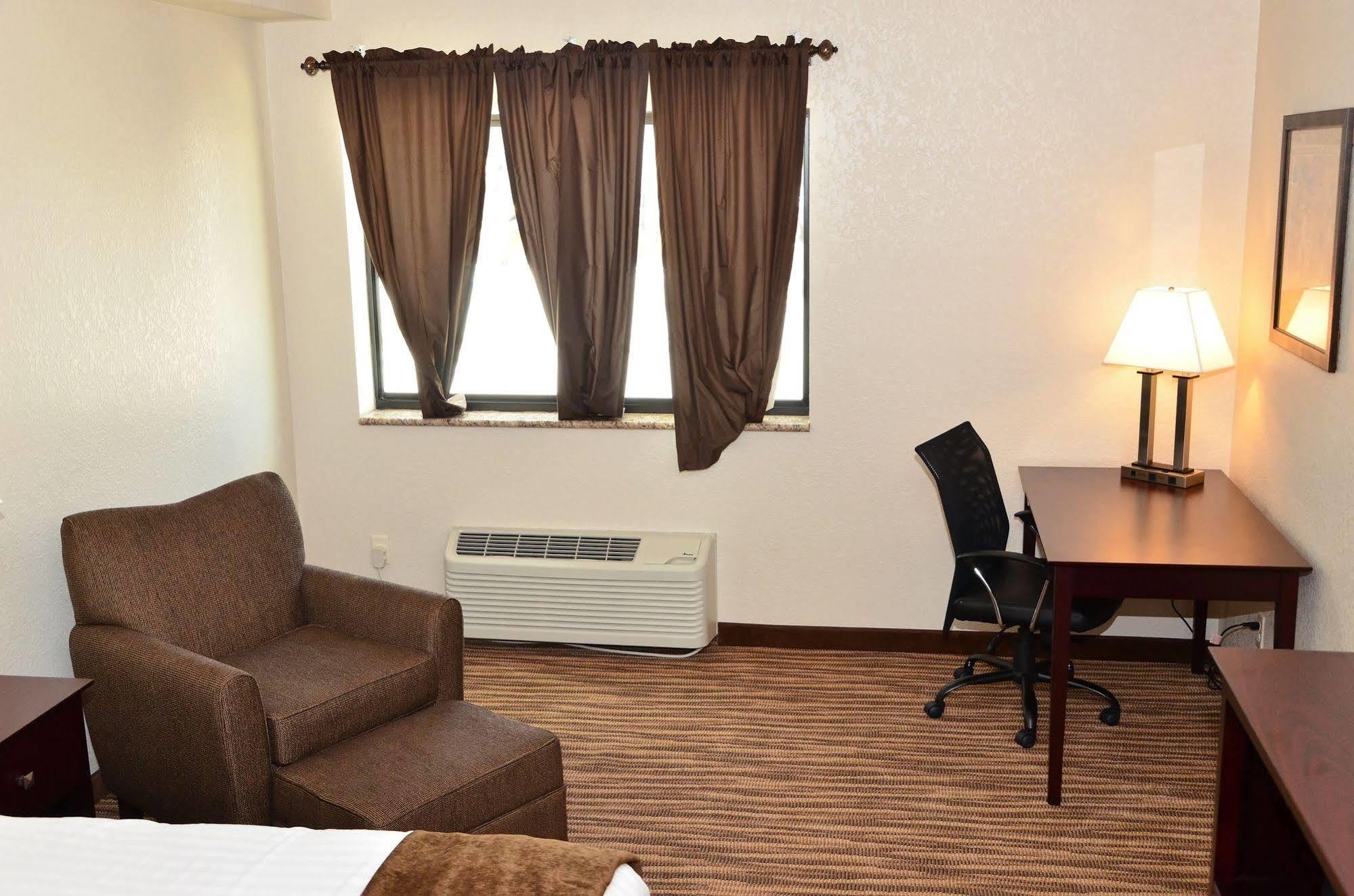 Cobblestone Inn & Suites - Clarion Ngoại thất bức ảnh