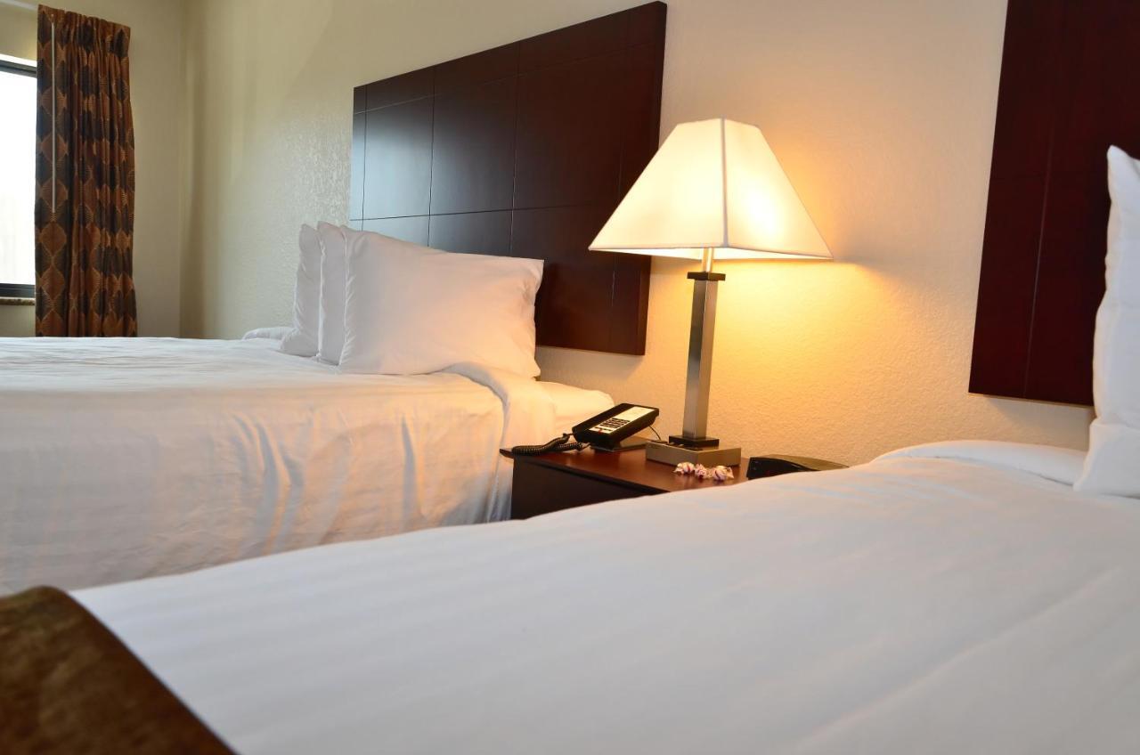 Cobblestone Inn & Suites - Clarion Ngoại thất bức ảnh