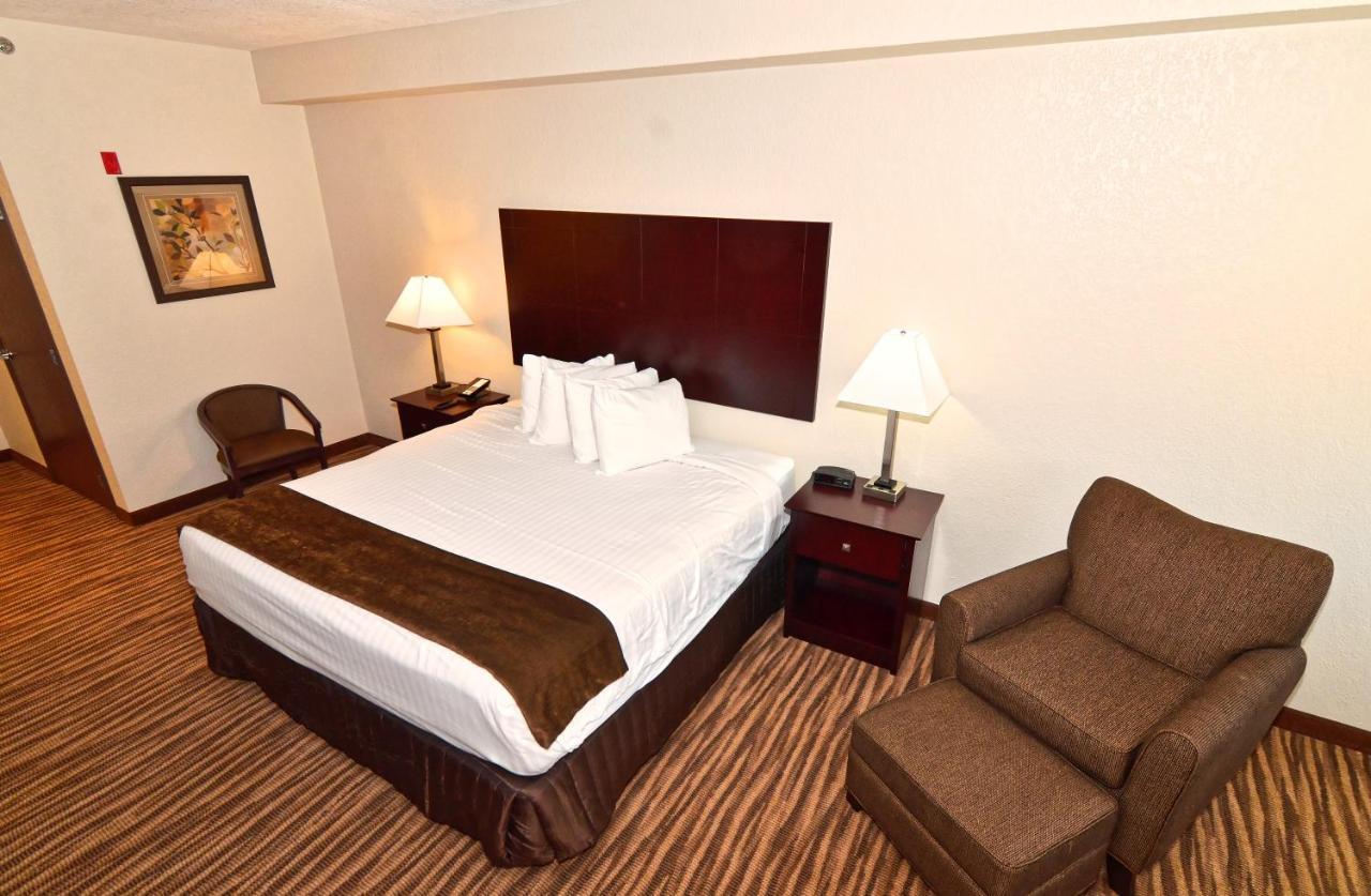 Cobblestone Inn & Suites - Clarion Ngoại thất bức ảnh