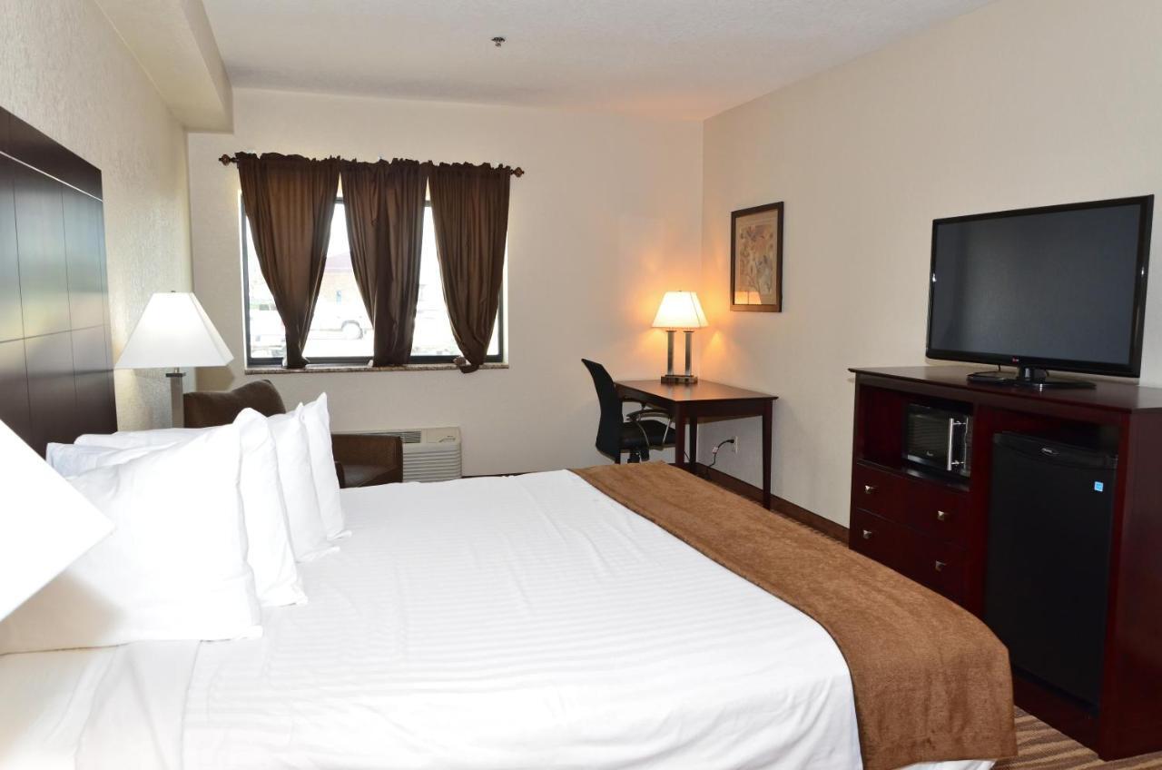 Cobblestone Inn & Suites - Clarion Ngoại thất bức ảnh