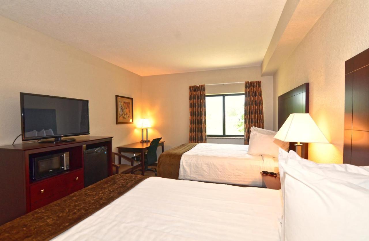 Cobblestone Inn & Suites - Clarion Ngoại thất bức ảnh
