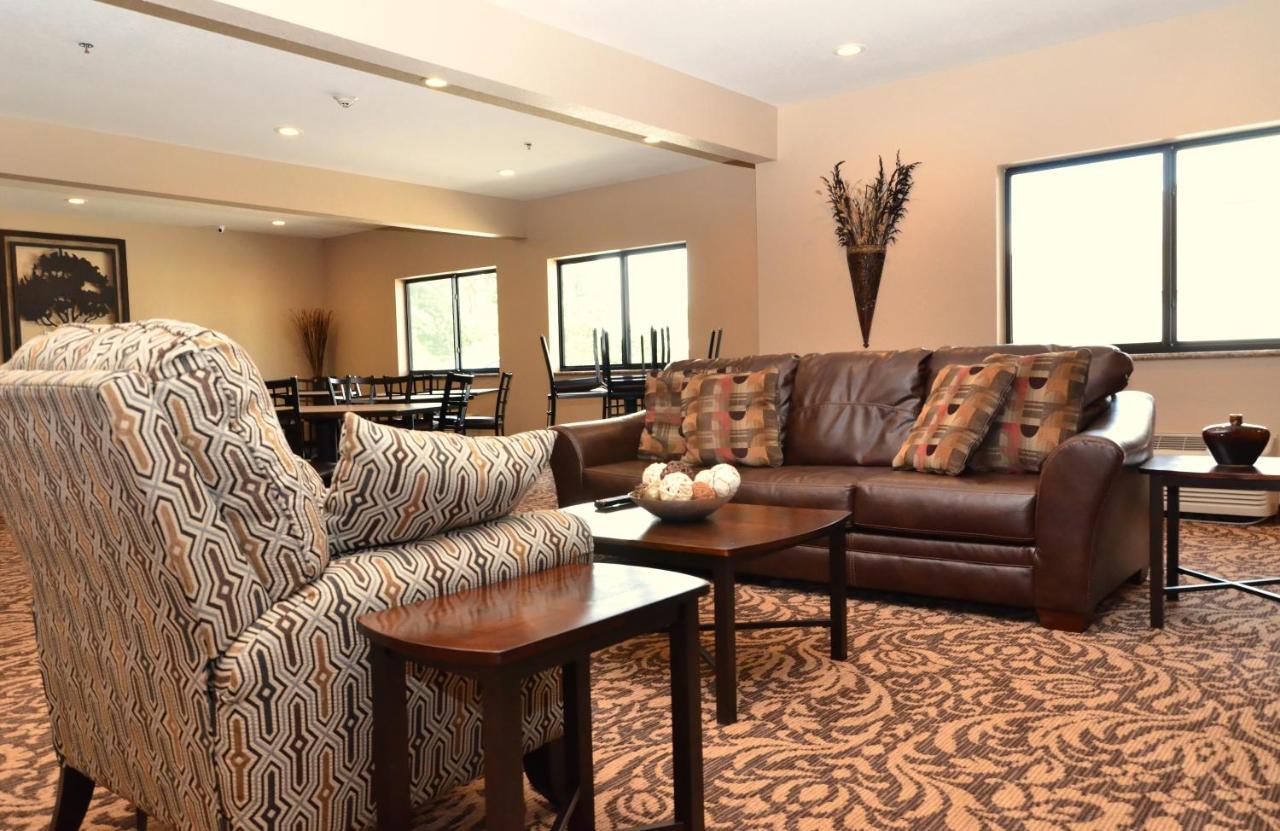 Cobblestone Inn & Suites - Clarion Ngoại thất bức ảnh